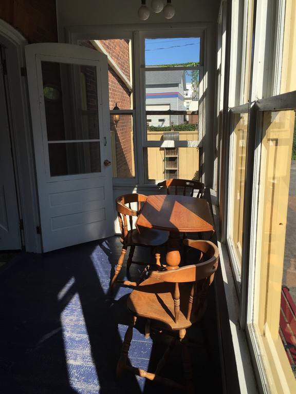 Loyalist Lofts Apartment Picton Exterior foto